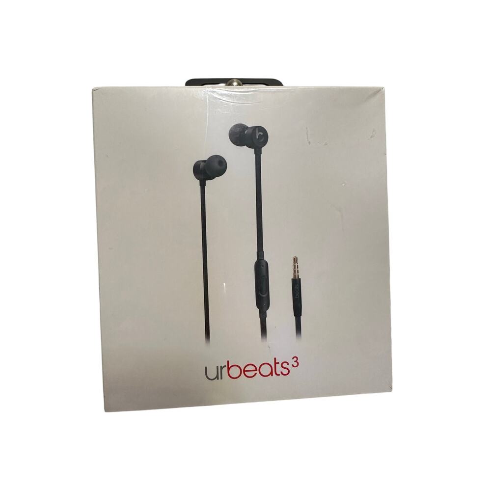 NWT Beats by Dre UrBeats3 Wired Ear Buds with 3.5mm Aux connector
